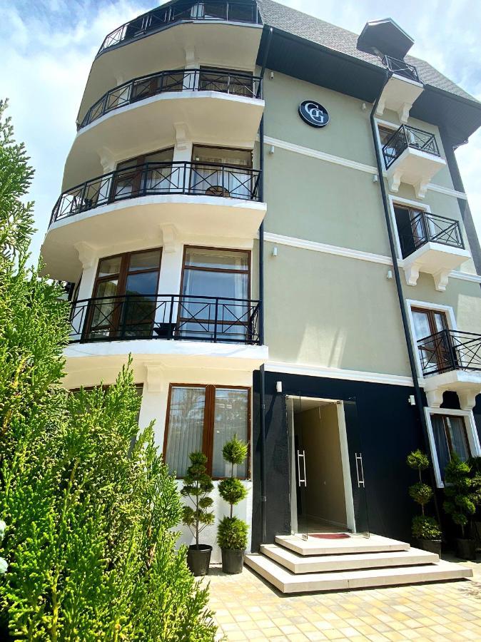 Hotel Golden Гагра Екстериор снимка